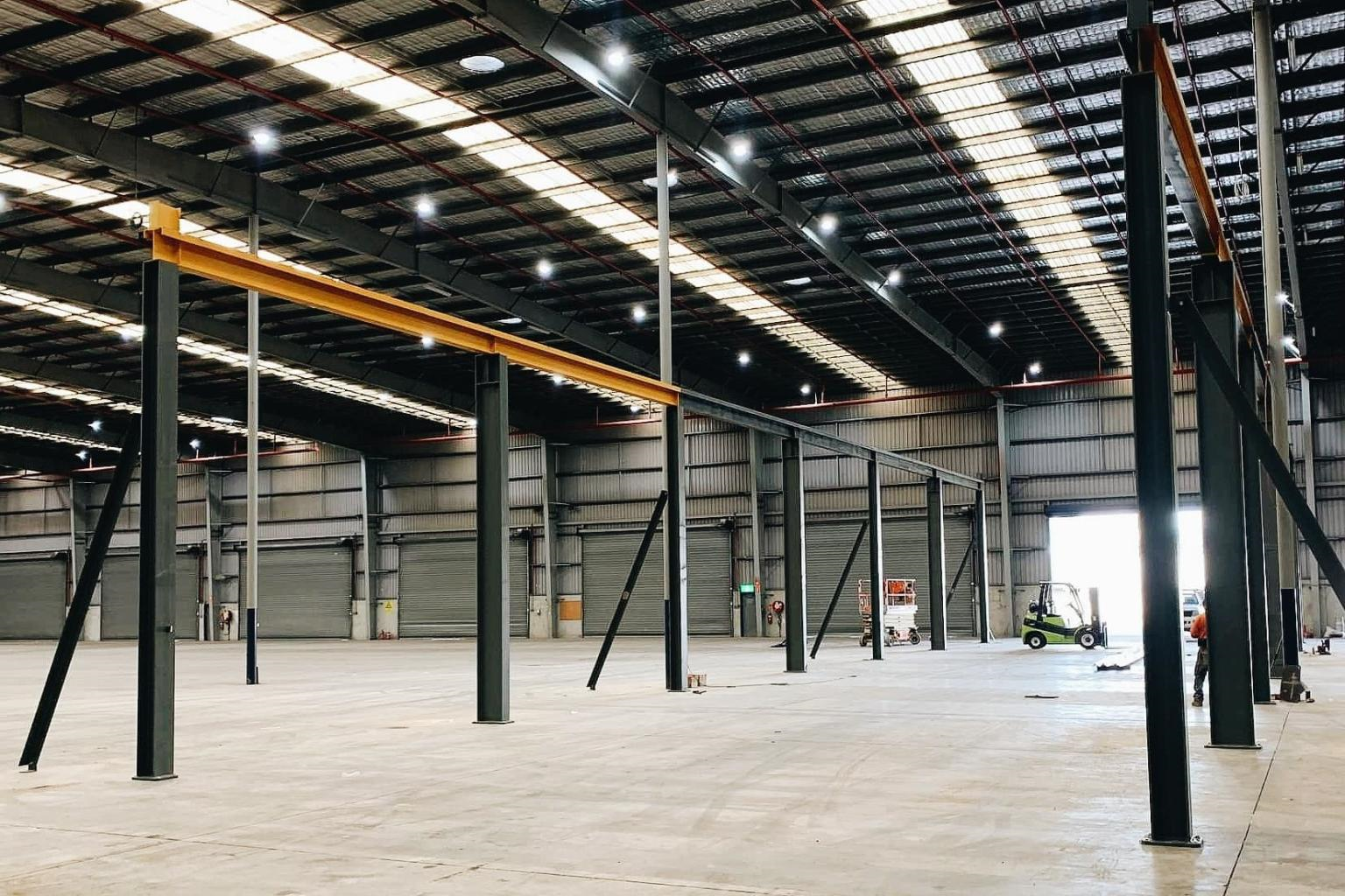 Crane Maintain Blog Photo Freestanding Crane Runway - Practical Engineering - https://pracengstg.vesanique.com/blog/freestanding-crane-runway/